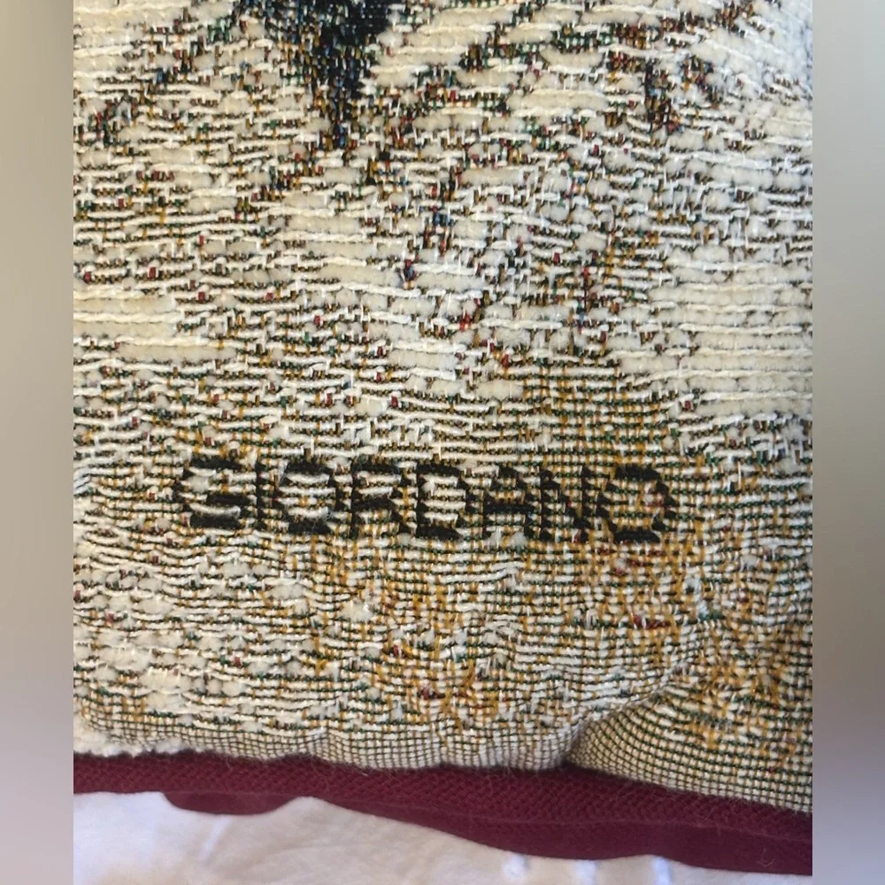 Riverdale giordano tapestry